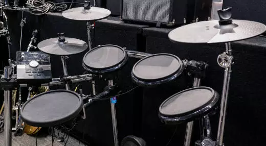 Alesis - Forge Kit - Eight-Piece Drum Kit with Forge Drum Module 2